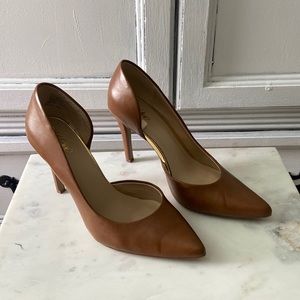 Women’s brown heels size 6 1/2